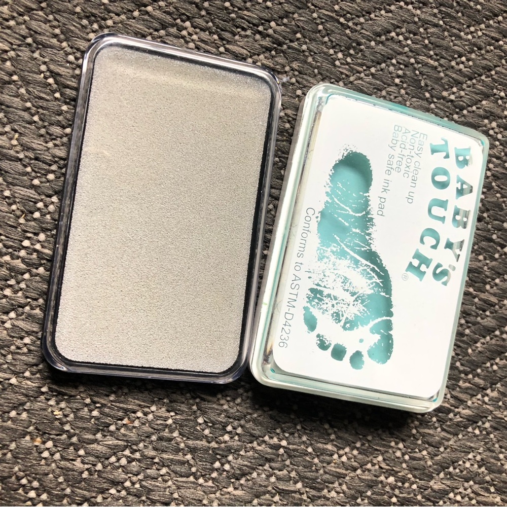 Baby's Touch Non-Toxic Ink Pad in Teal and Gray